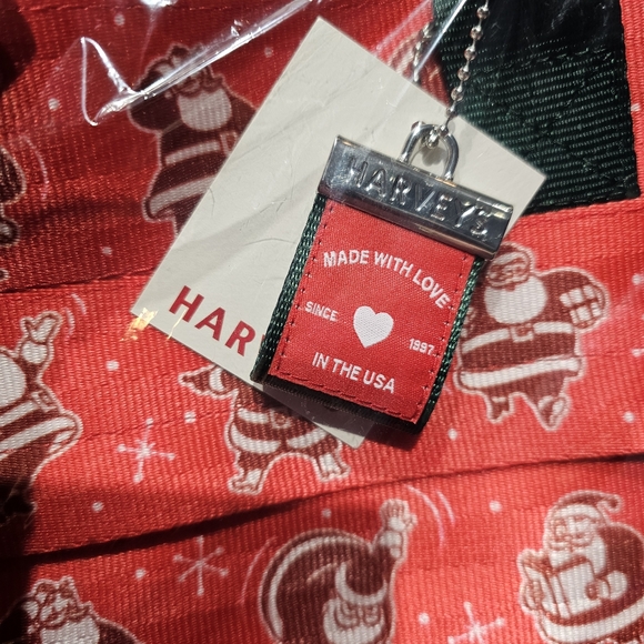 Harveys Christmas Santa Tote Purse - Picture 5 of 6